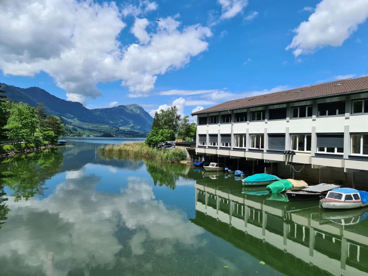 Helvetia Hotel Seewen  Exterior photo